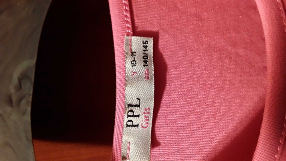 Летни рокли момиче 11 г. плюс лятна шапка 40 лева