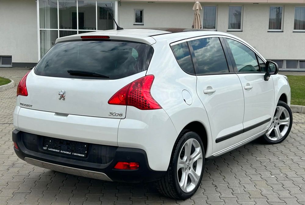 Peugeot 3008 2011 Model Feline 1.6 Benzină Euro 5 Alb Perlat