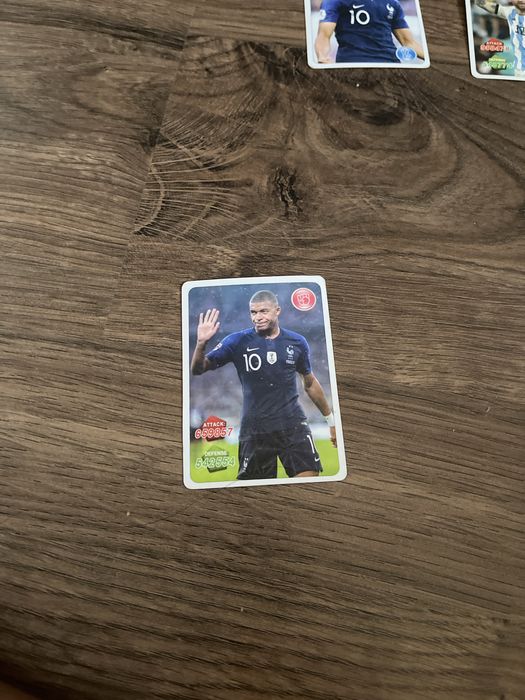 Карти на световното по футбол 2022 включително и от колекцията  world football star