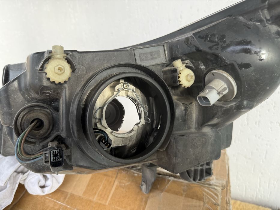 Фарове шевролет круз 2009-2013