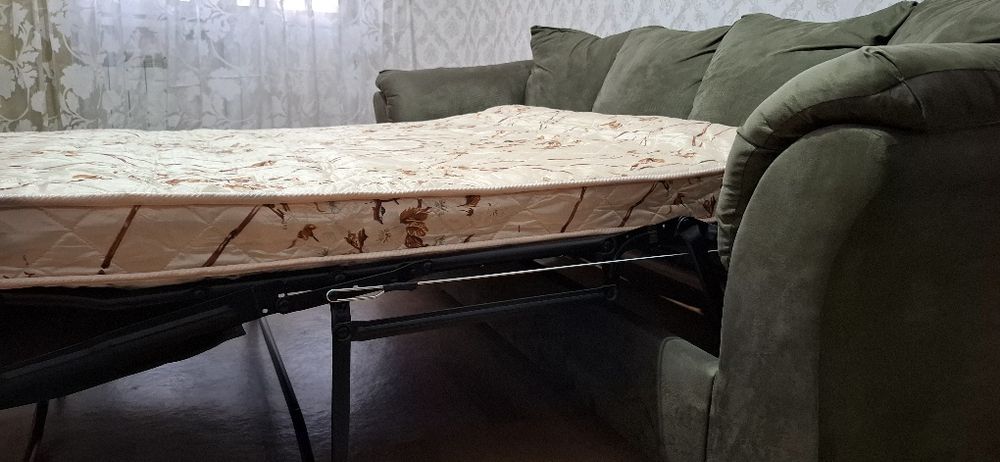 Продам Холодильник бу,  диван бу