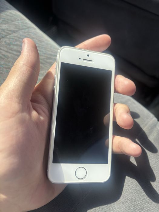 Продам айфон 5s в идеале отпечатка работает