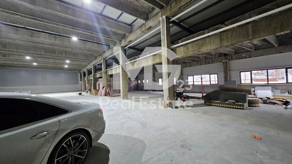 Дава се под наем Промишлена сграда в Асеновград - 2000 кв.м за 4987.29 € - Снимка #4