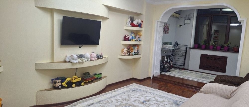 Продаётся на Карасу-1 3ком