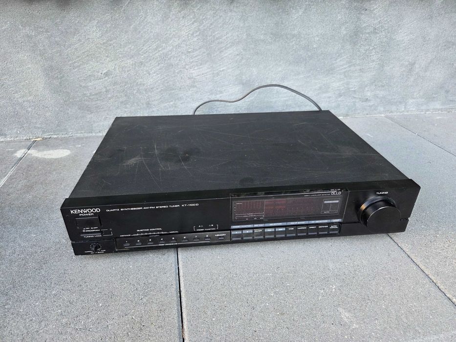 Tuner Kenwood KT-1100D