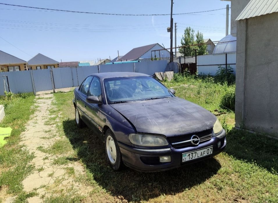 Продам Опель омега (б)
