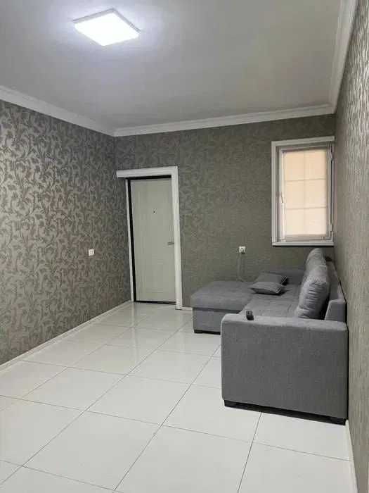 Сдается Евродом Юнусабад 1,7 соток, можно под офис / id888 /