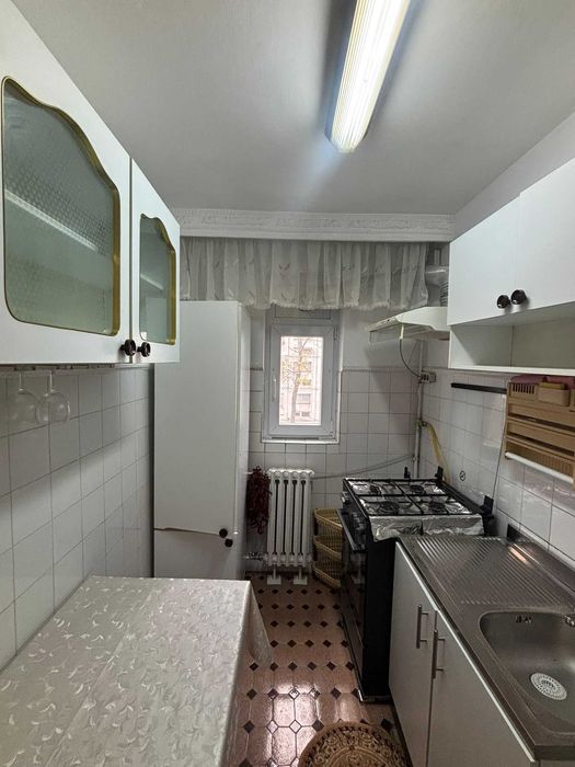 Inchiriere apartament doua camere- Ploiesti Vest