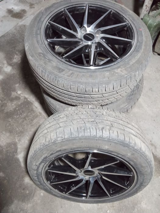 Продам диски с резиной