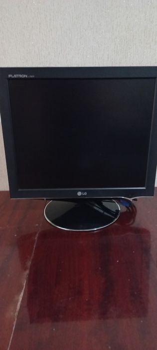 Монитор,Клавиатура,Мышка для компьютера