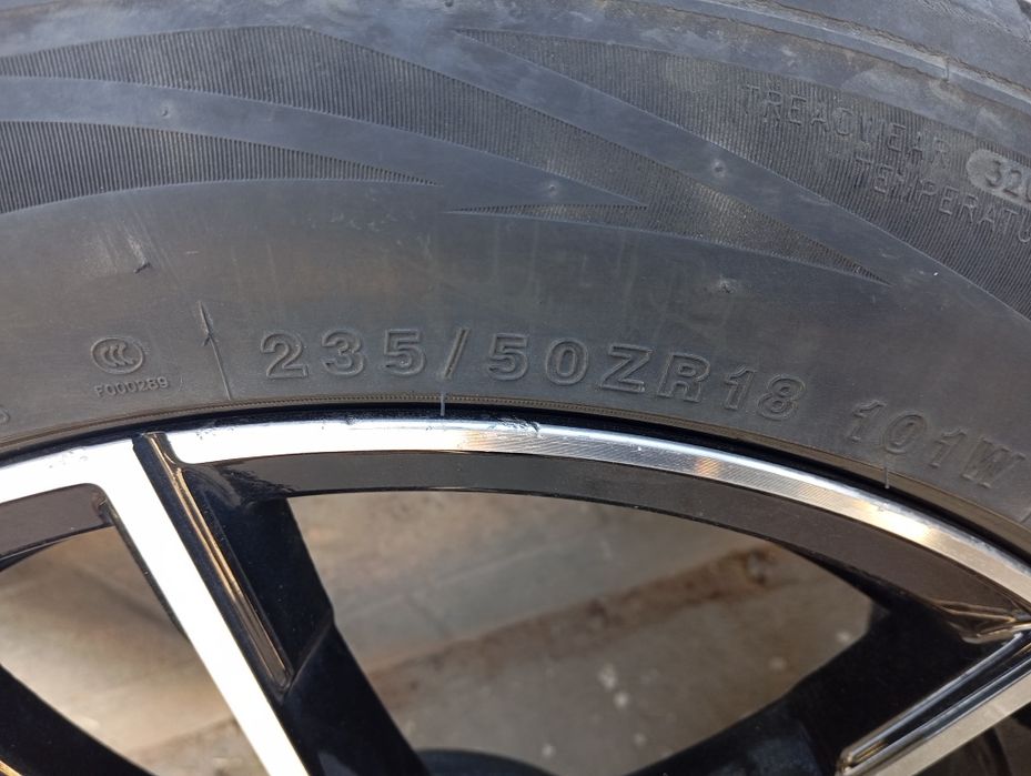 Продам диски Мерседес R18 с резиной 235х50х18