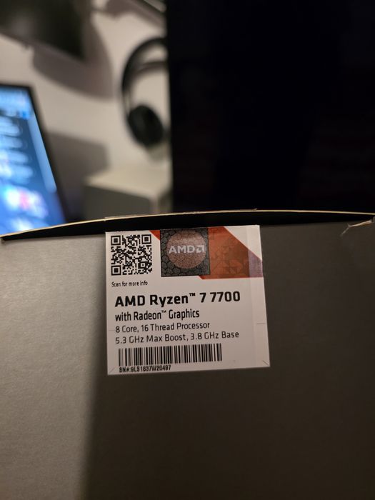Procesor AMD Ryzen 7 7700 Fullbox