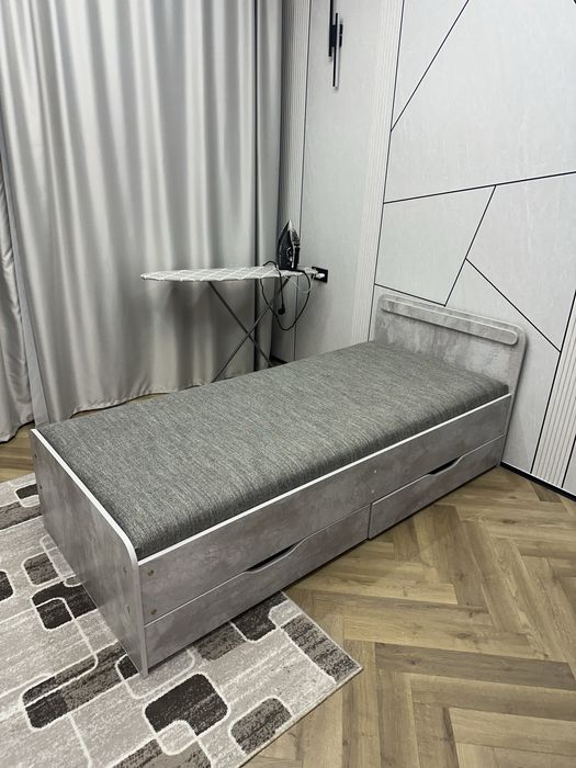 Продам кровать  очень срочно!