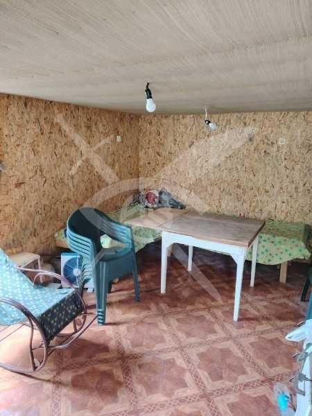 Двуетажна къща в село Вършило 82145