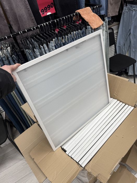 Светильники на армстронг или потолок