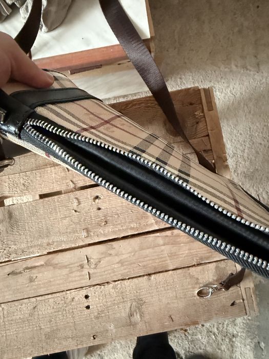 Чанта на Burberry