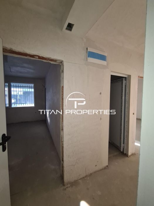 Тристаен апартамент за продажба в кв. Каменица 2