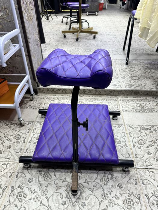 Srochni pedikyurga stoyka sotilda