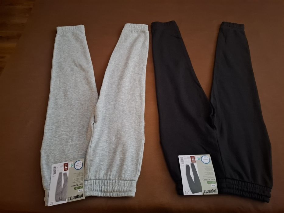 Детски спортен панталон долнище анцуг  134/140