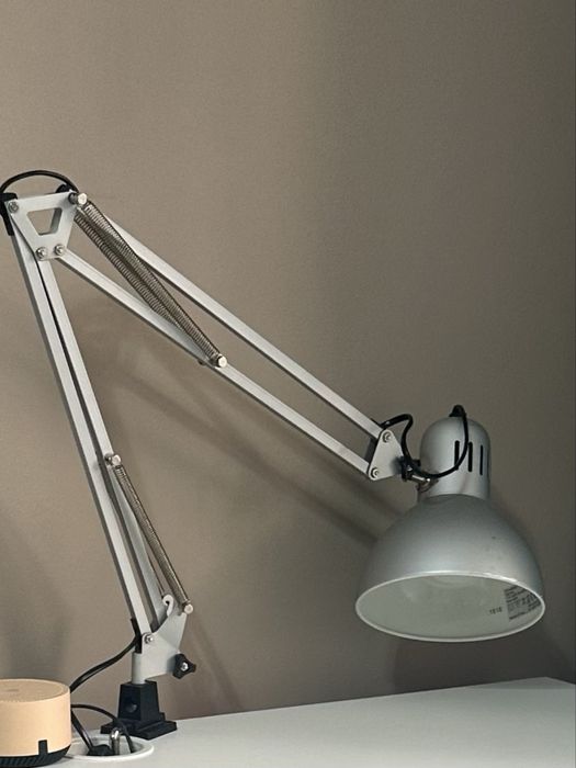 Лампа ikea серая