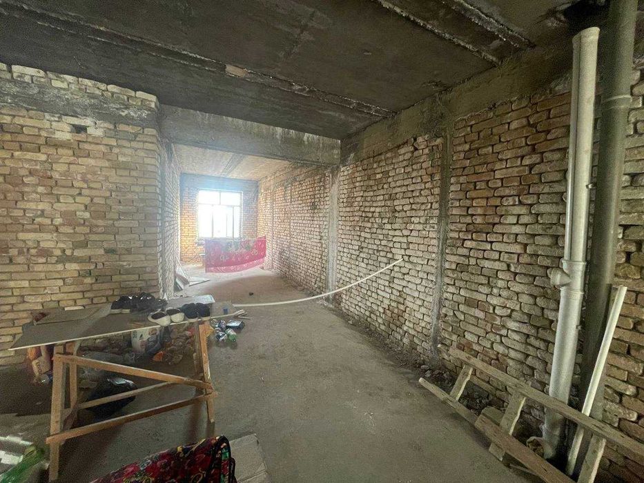 Ko`p qavatli turar joydagi xonadon