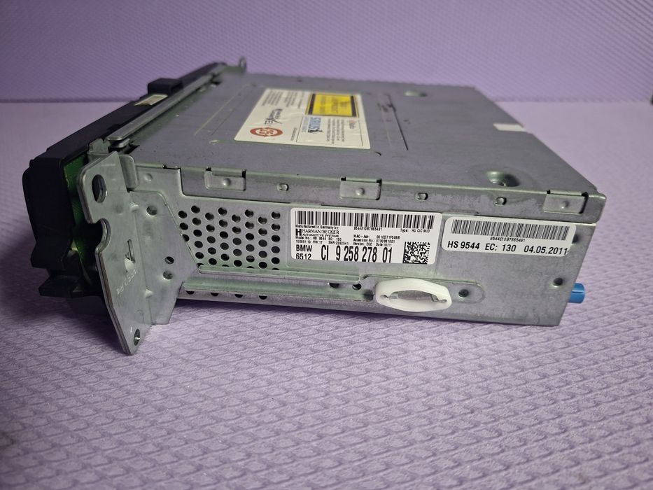 Navigatie CIC mica BMW E81 E82 E87 E88 E90 E91 E92 E93 E84 Cod 9258278