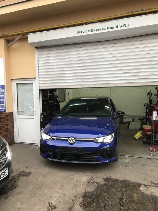 Service auto și schimb anvelope