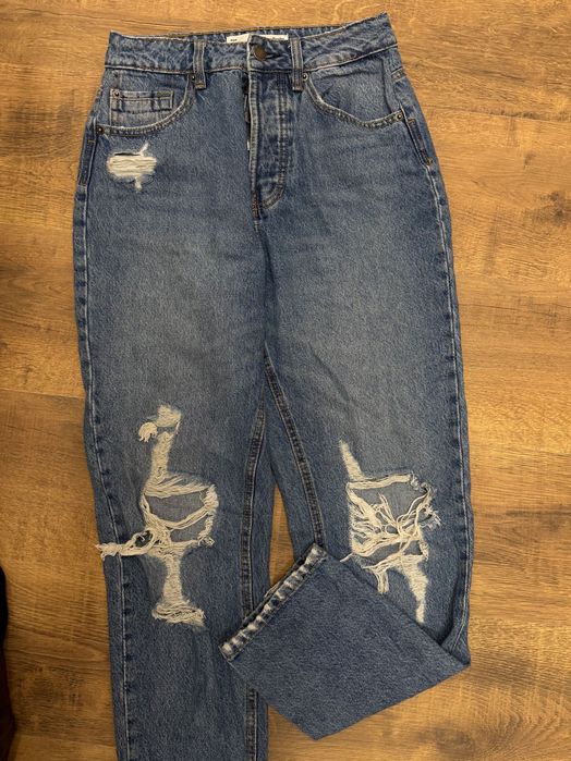 Дънки с накъсан ефект Stradivarius (36-S)