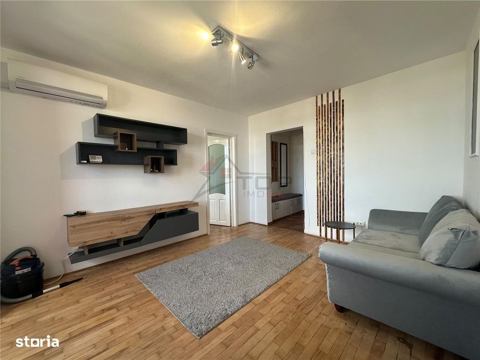 Inchiriere  Apartament cu 3 camere Podu Ros