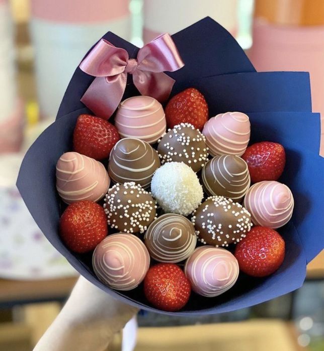 Клубника в шоколаде, клубника