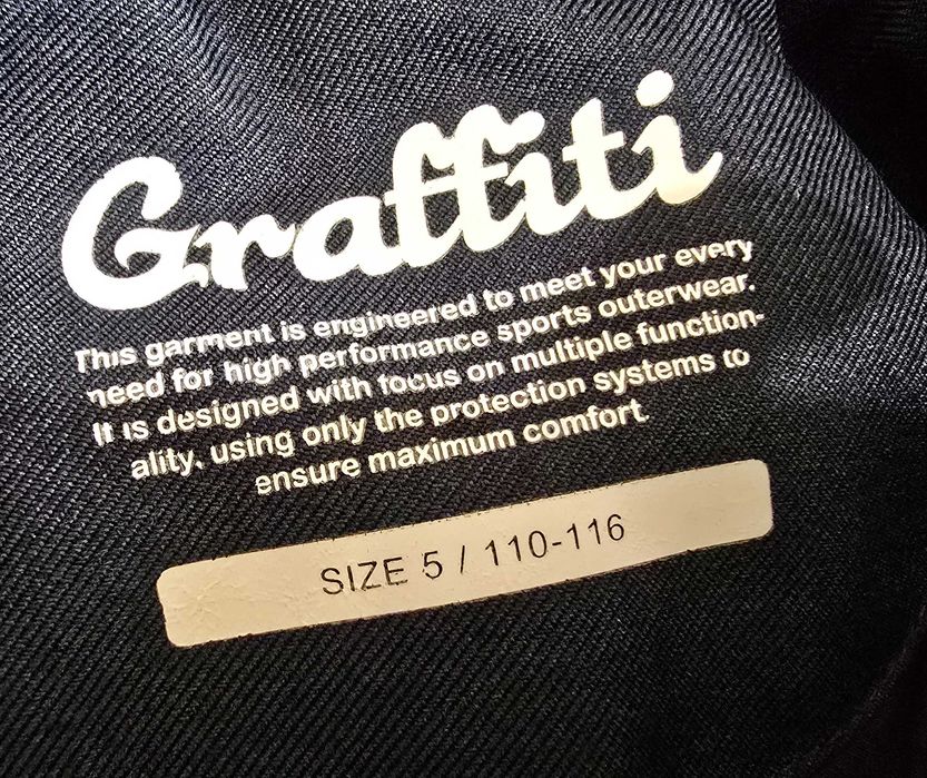 Детски ски гащеризон Graffiti 15 000mm размер 5-6 години