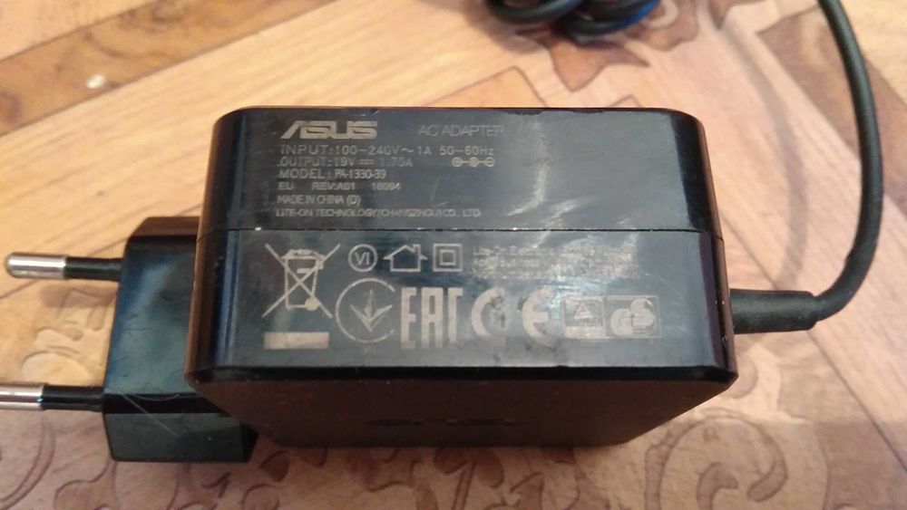Зарядки для ноутбука оригинал