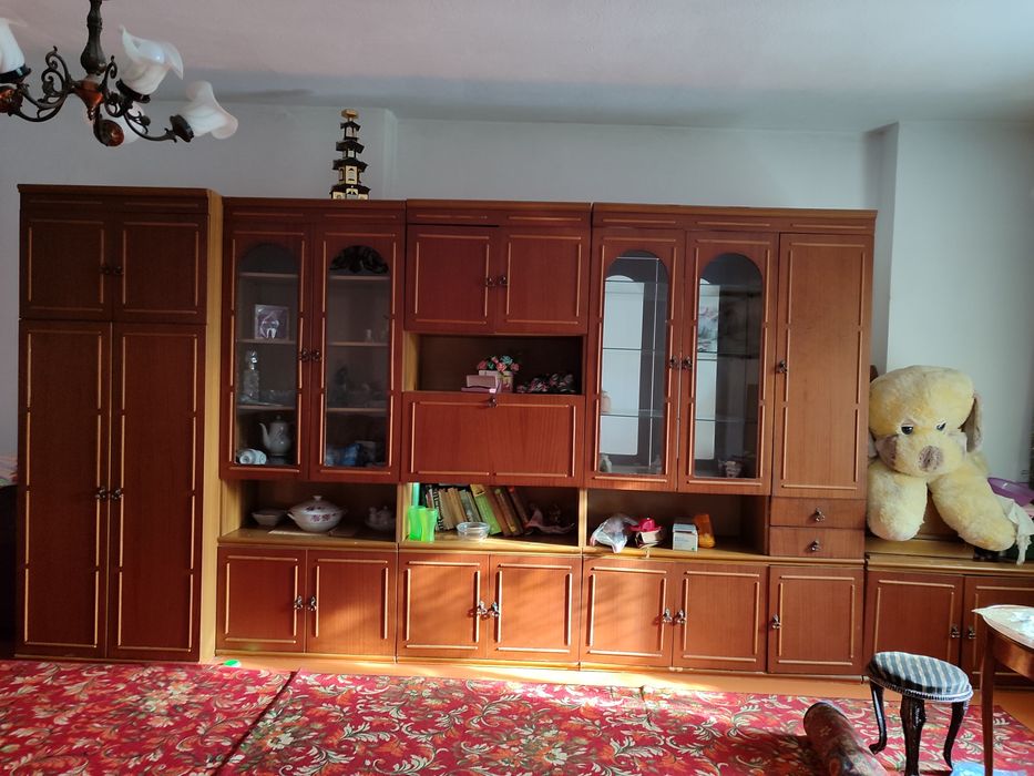 Продам стенку,тумбу шифер