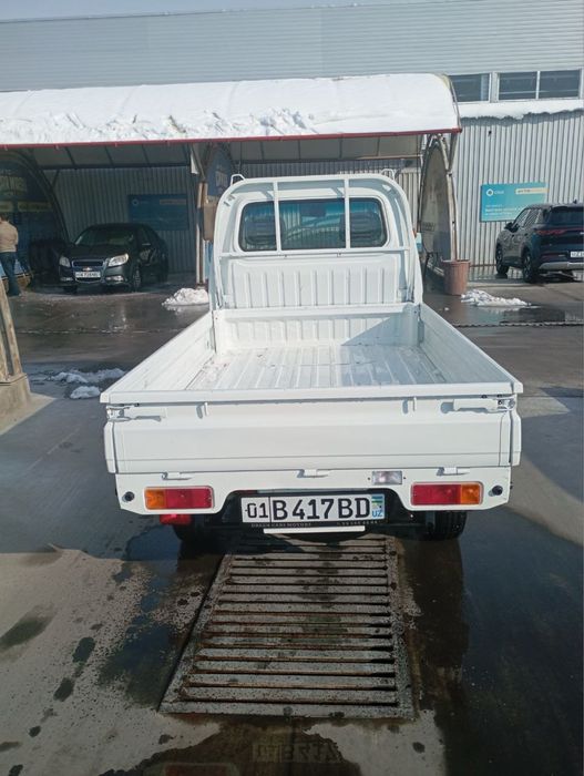 Labo yangi arendaga beriladi