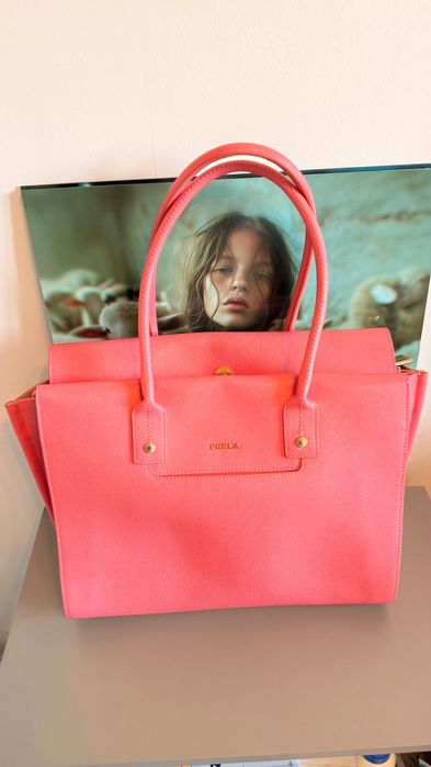 Дамска чанта FURLA