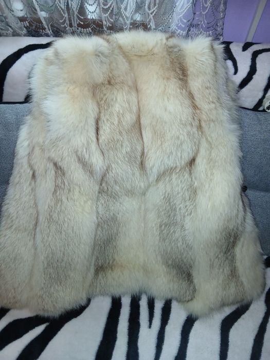Vestă din blană naturală Gucci Marimea M