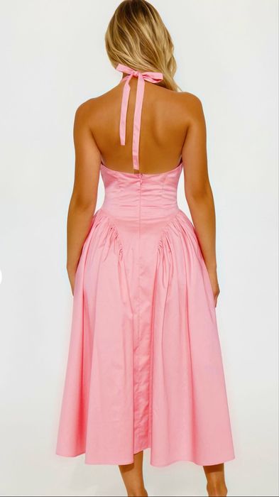 Рокля Fashionnova