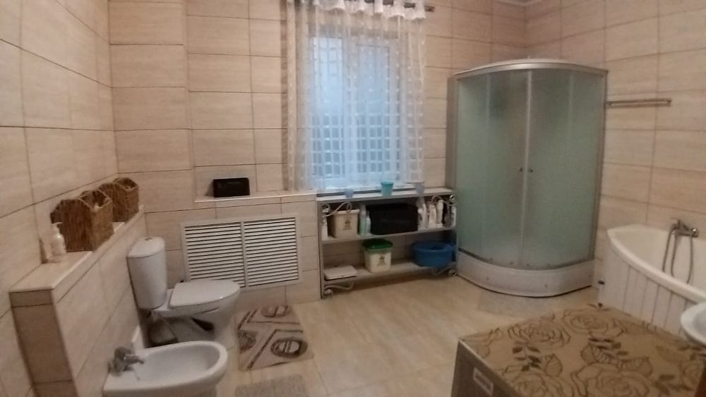 Продам дом на Пахтакоре