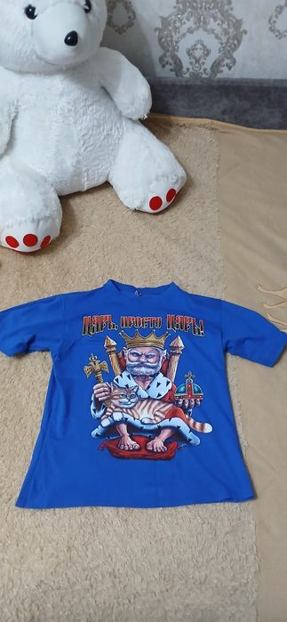 Продам новую футболку