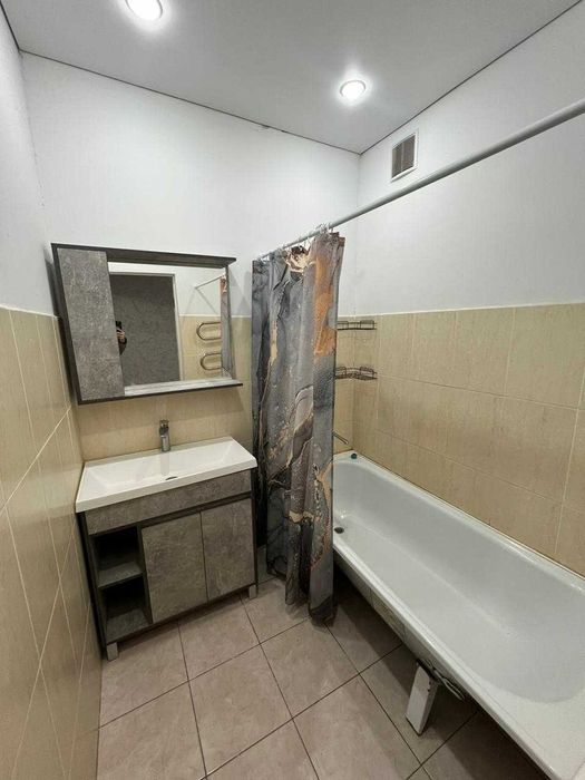 Продам 3х комн кв Батыс