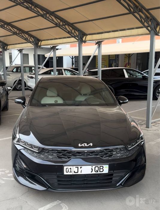 Kia K5 full sotiladi