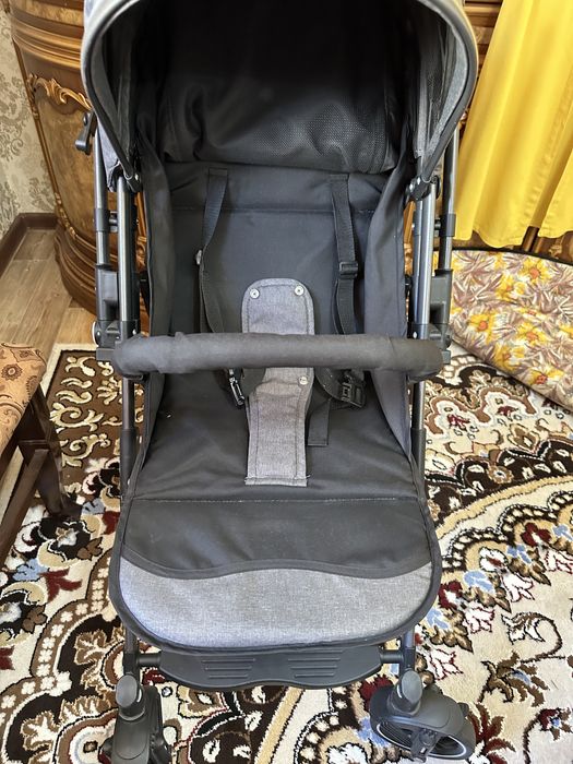 Коляска прогулочная