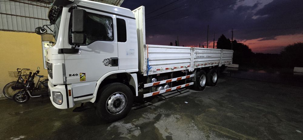Shacman L3000 sotiladi