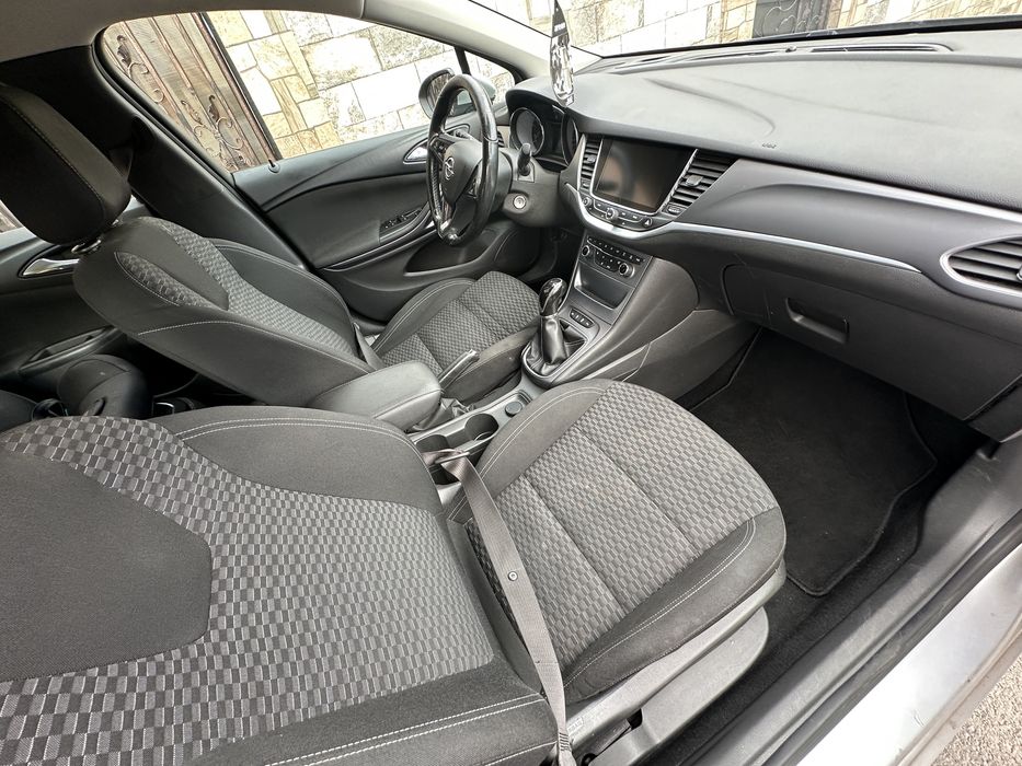 Opel astra k sports tourer+ km reali detin carvertical