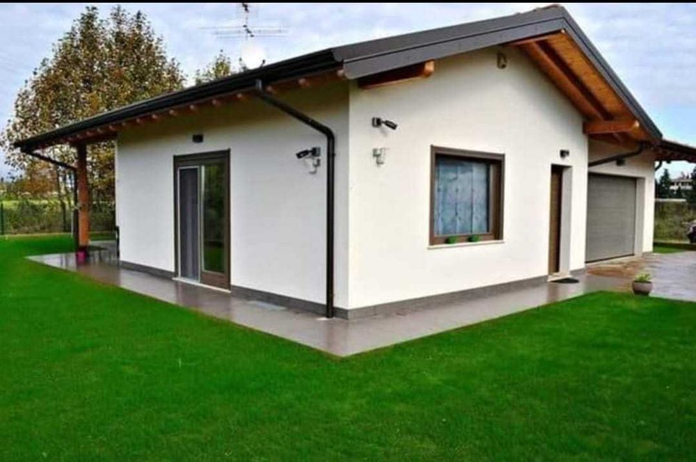 Case pe structura metalica