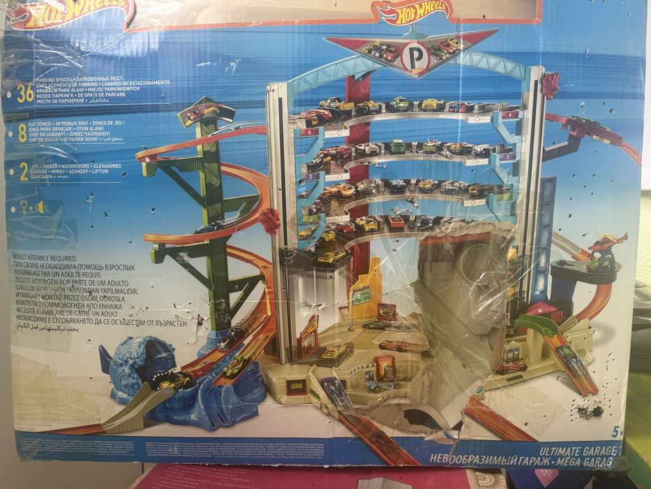 База Хот вилс  с машинками