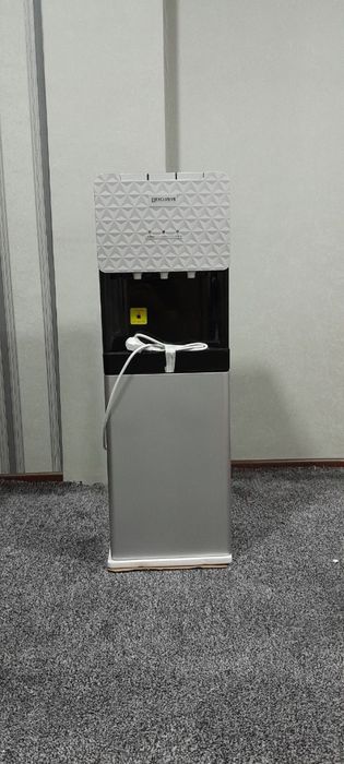 Кулер для воды Exlusive E8