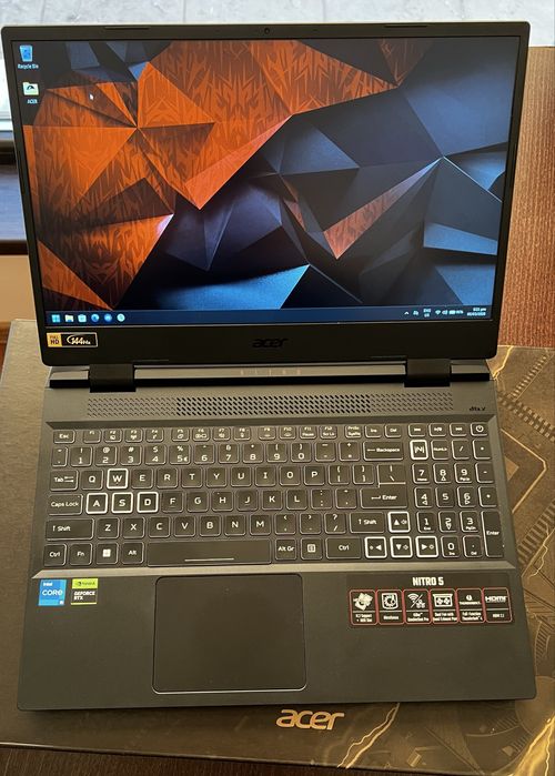 Геймърски лаптоп Acer Nitro 5 - RTX 4060
