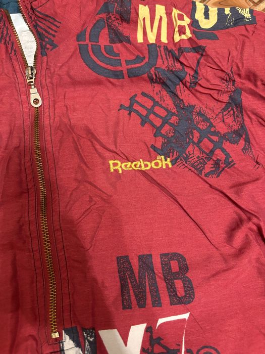 Reebok ветровка размер Л