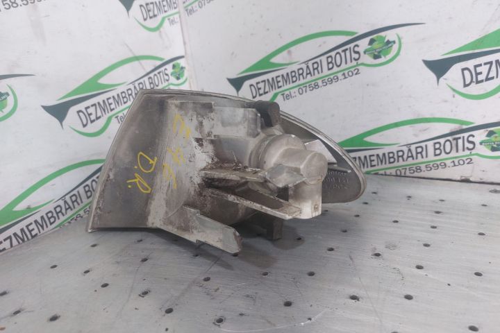 Lampa semnalizare fata dreapta BMW Seria 3 E46